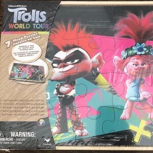 Trolls World Tour 7 Wood Puzzles in Wood Storage Box NEW